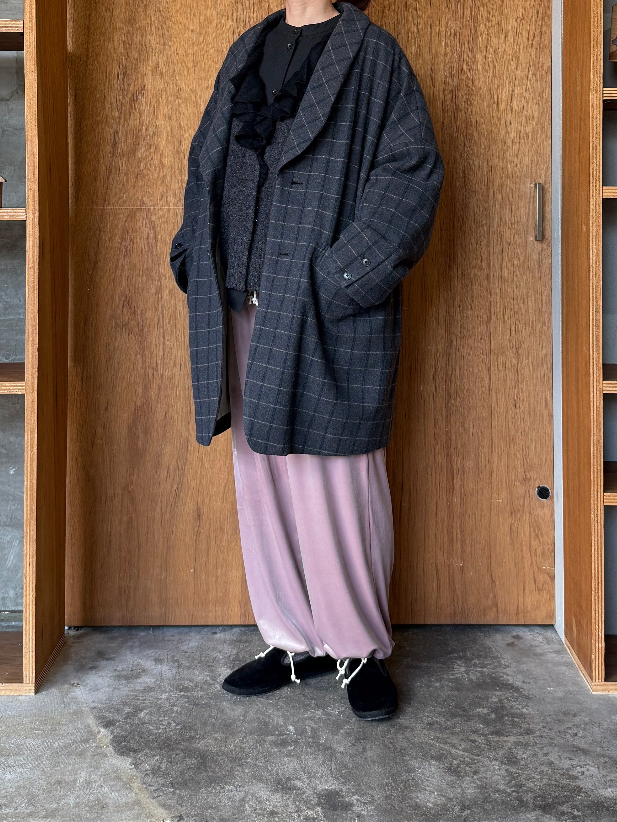 ROBE de PEAU / SNOW VELOUR PANTS (GRAYISH PINK)