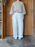 qiri / garden embroidery denim pants (white)