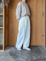 qiri / garden embroidery denim pants (white)