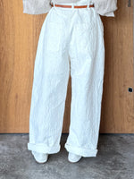 qiri / garden embroidery denim pants (white)