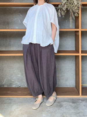 【SALE】tumugu / リネンキャンバス パンツ（CHARCOAL）