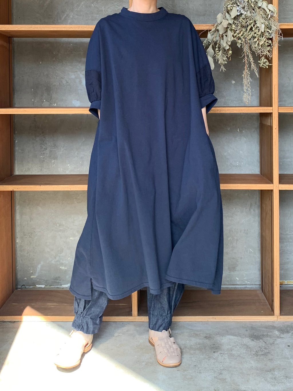 【SALE】UNIVERSAL SEVEN / USAコットン リネンコンボギャザースリーブOB（ネイビー）