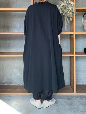 【SALE】UNIVERSAL SEVEN / USAコットン リネンコンボギャザースリーブOB（クロ）