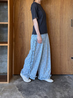 【予約】qiri / flower stitch embroidery frill pants  (lightblue*WH)