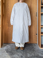 miffew / COLLARLESS DOWN COAT（GRAYGE）