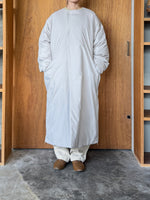 miffew / COLLARLESS DOWN COAT（GRAYGE）