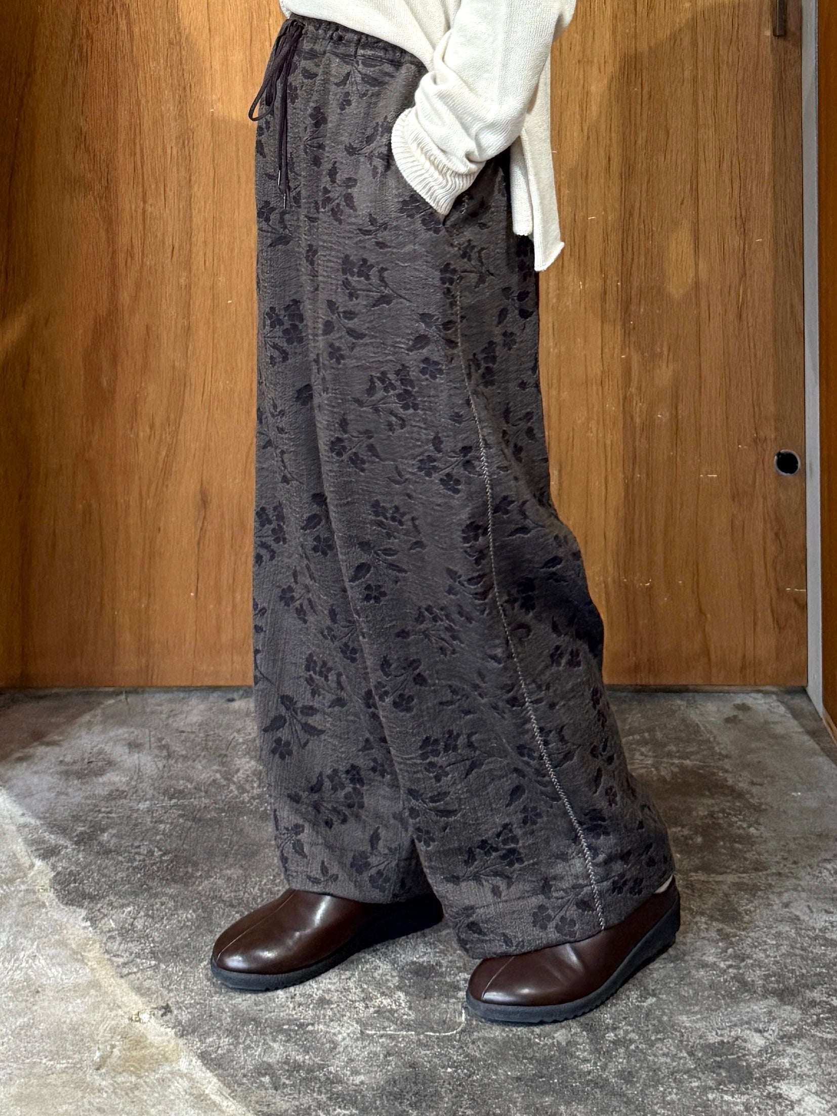 qiri / flower tale gather wide pants (ブラウン)