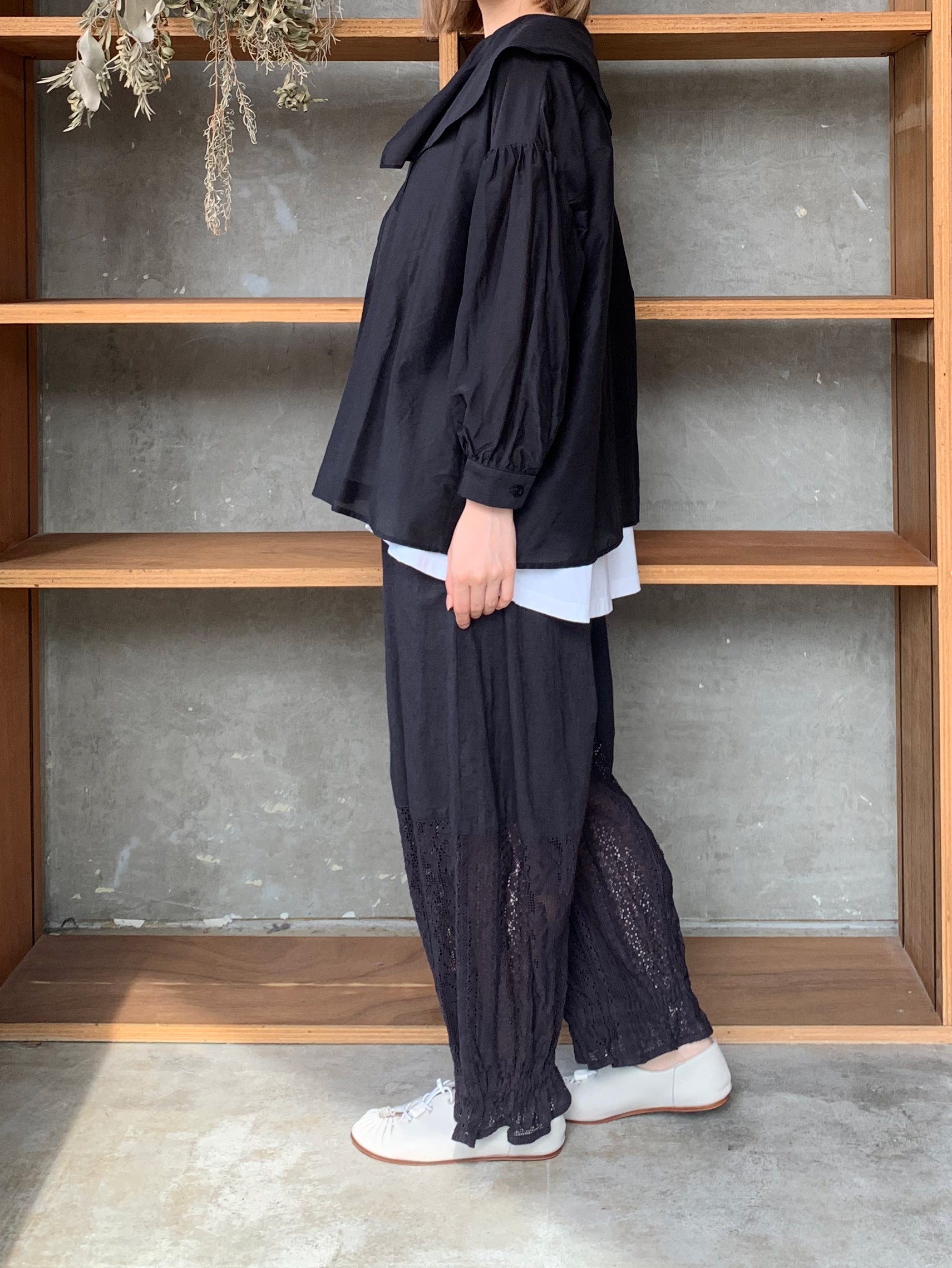 qiri / lasew gather pants (チャコール)