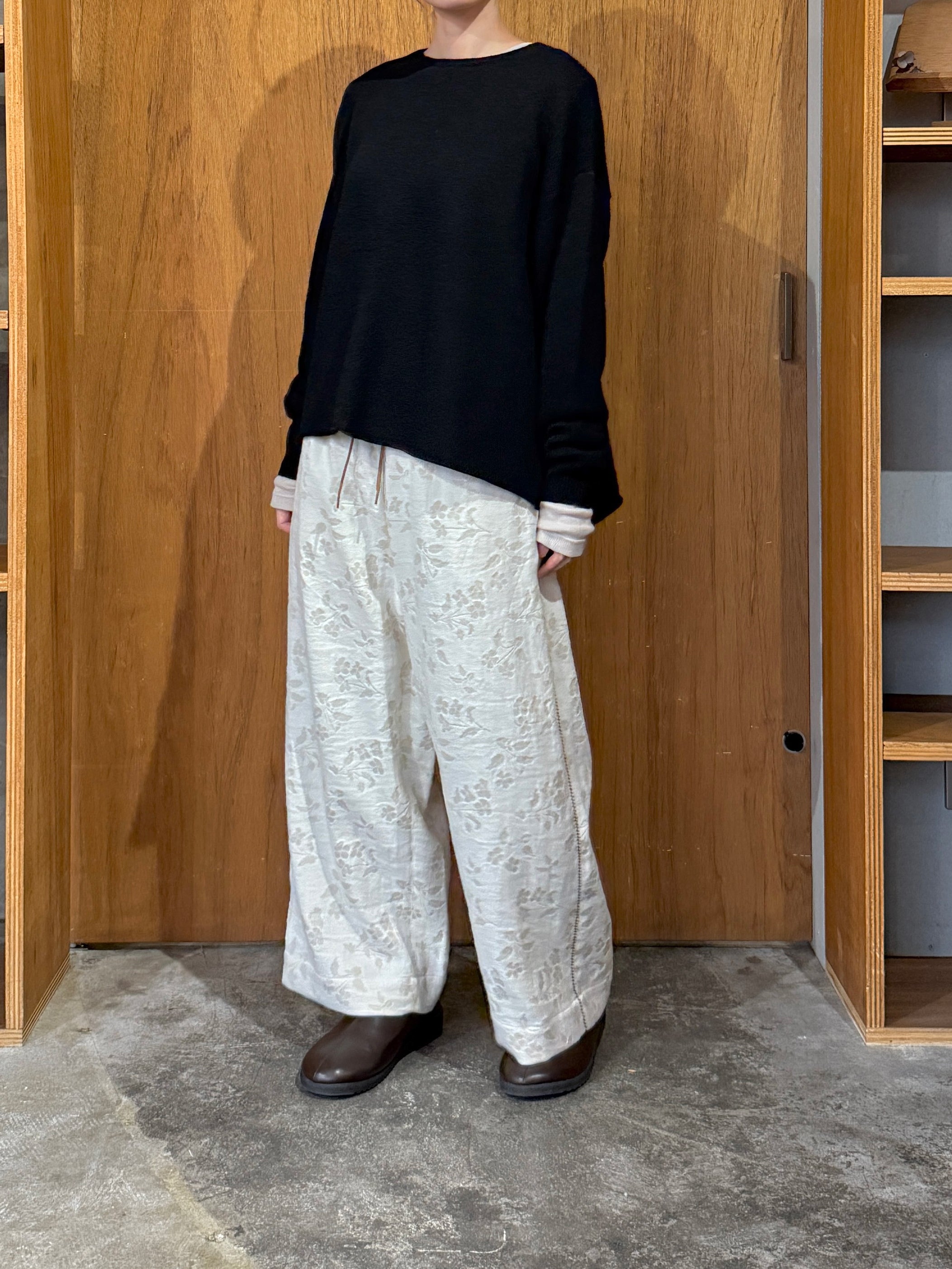 qiri / flower tale gather wide pants (キナリ)