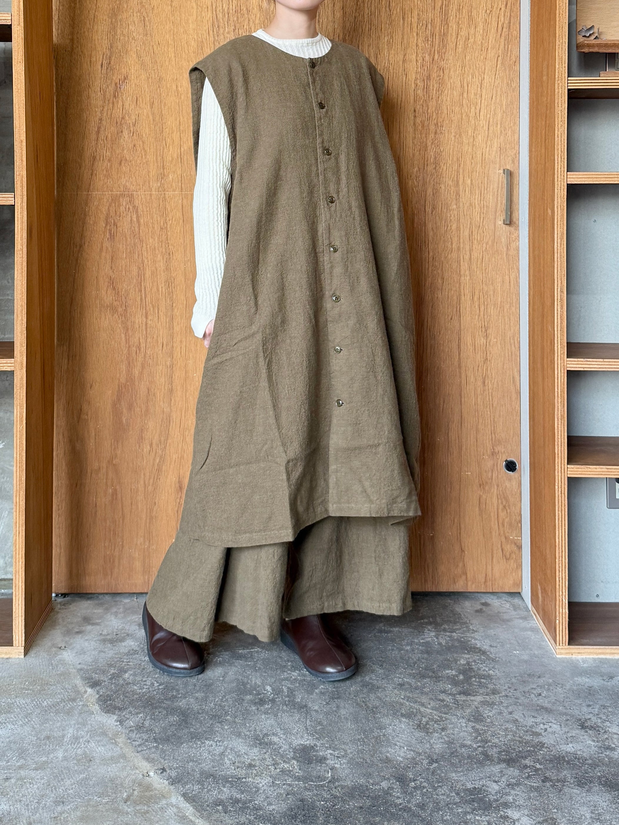 Vlas Blomme / Washed Linen Ramie Wool ロングジレ(Olive)