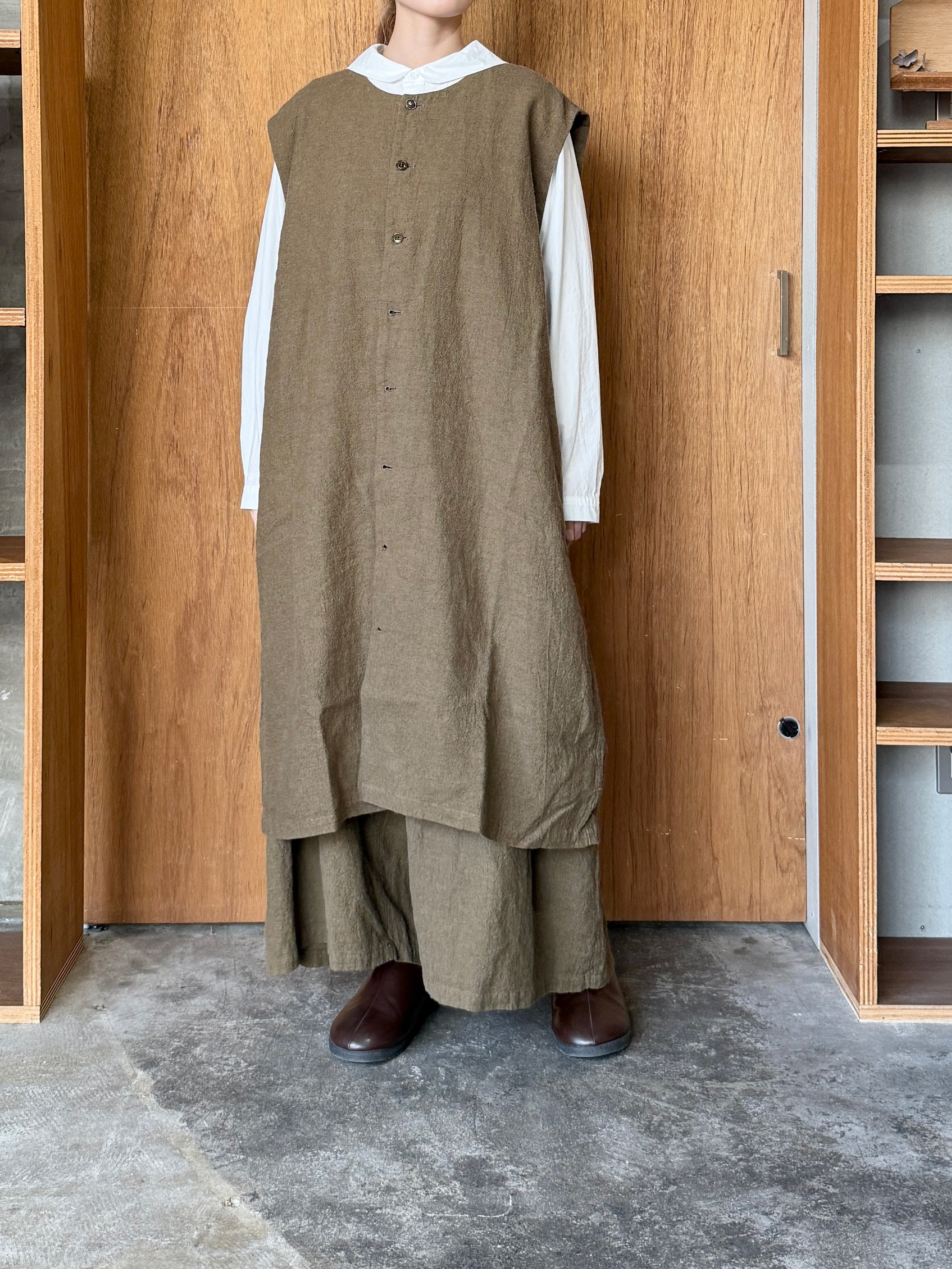Vlas Blomme / Washed Linen Ramie Wool ロングジレ(Olive)
