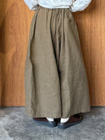 Vlas Blomme / Washed Linen Ramie Wool カーブパンツ(Olive)