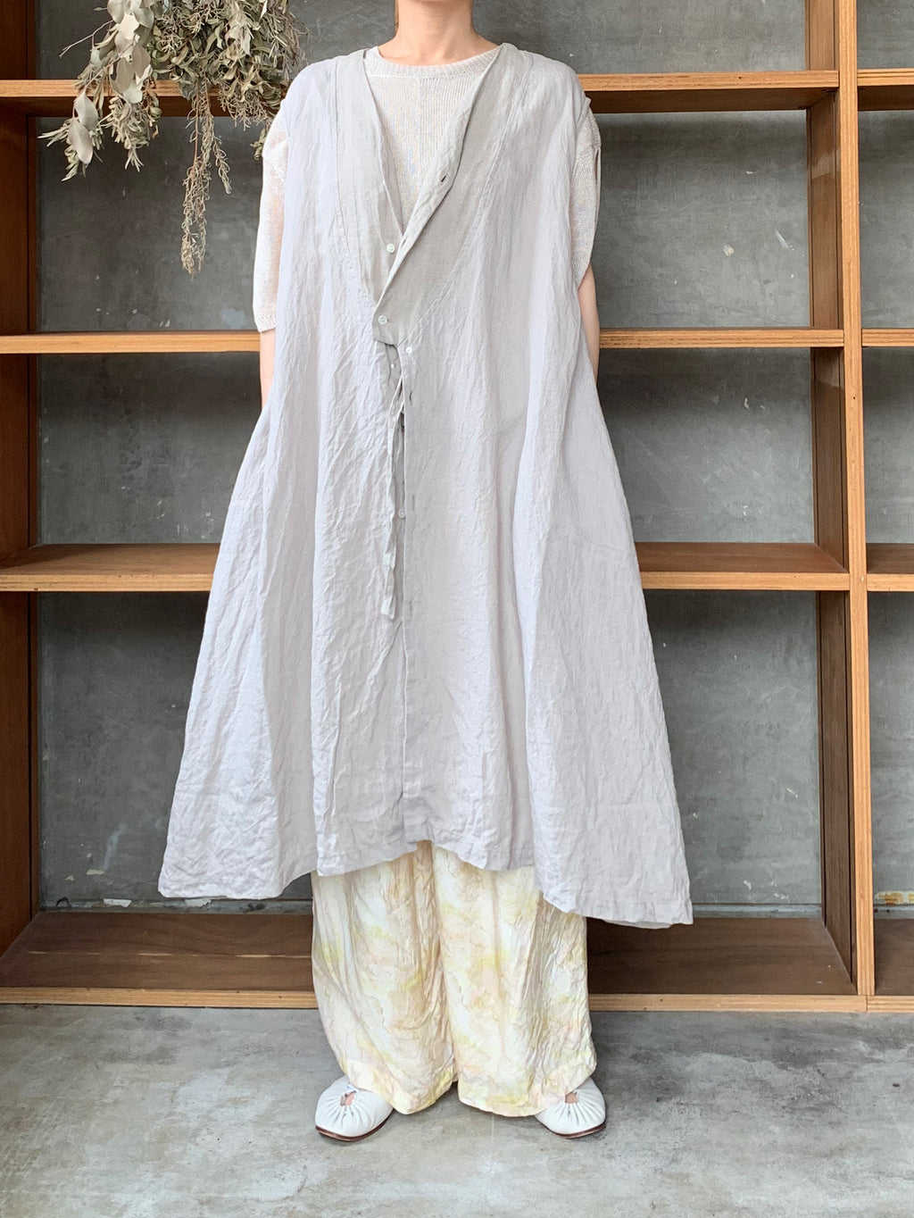 Vlas Blomme / Airy Linen 3wayロングジレ(L.Gray)