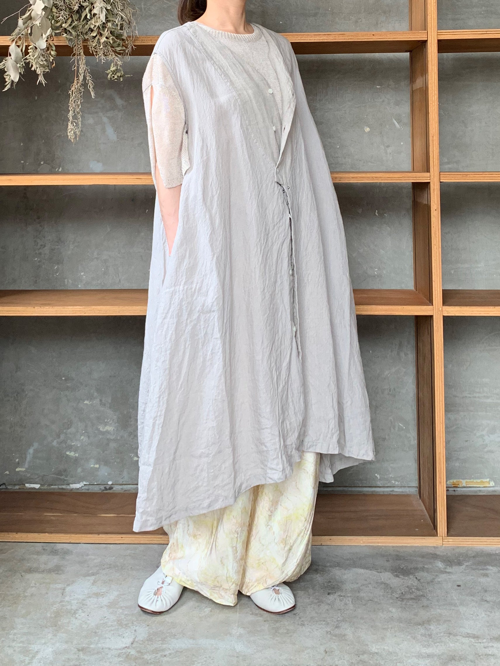 Vlas Blomme / Airy Linen 3wayロングジレ(L.Gray)