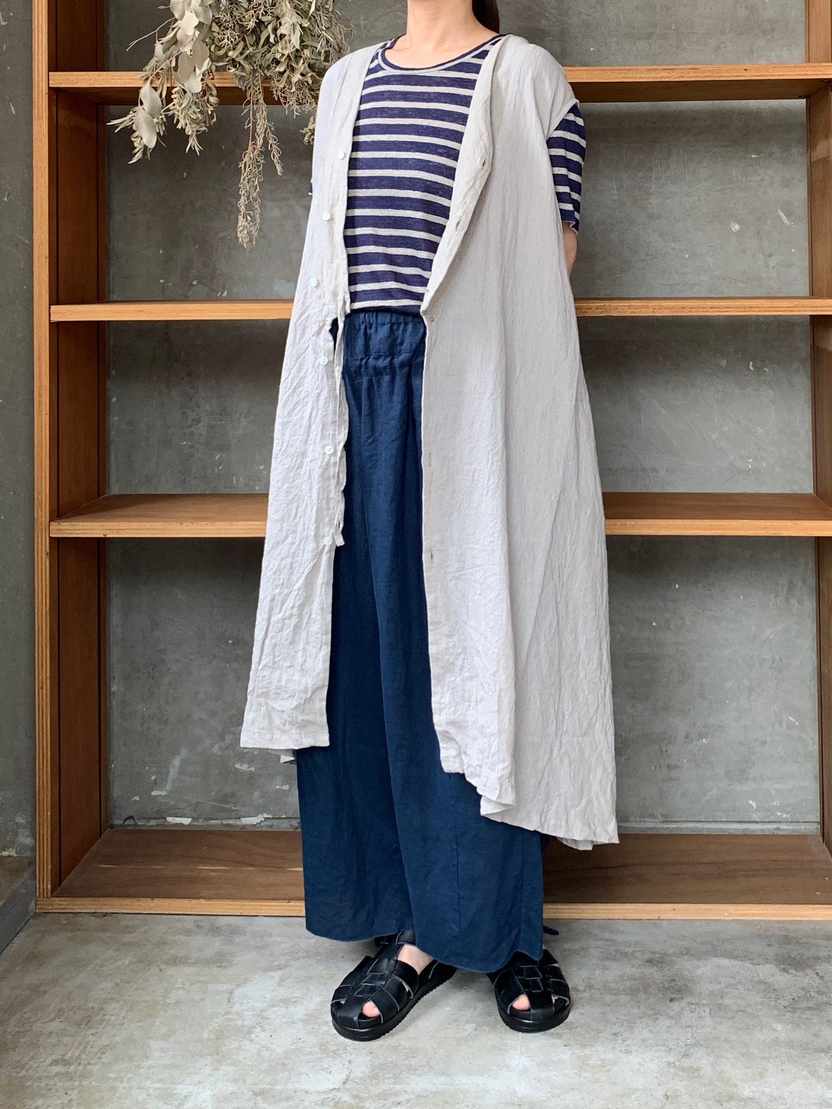 Vlas Blomme / Airy Linen 3wayロングジレ(L.Gray)