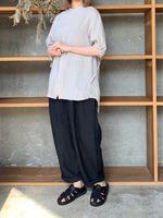 Vlas Blomme / Airy Linen 半袖シャツ（L.Gray）