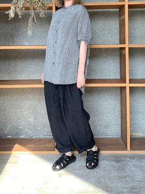 Vlas Blomme / Airy Linen 半袖シャツ（Gray）