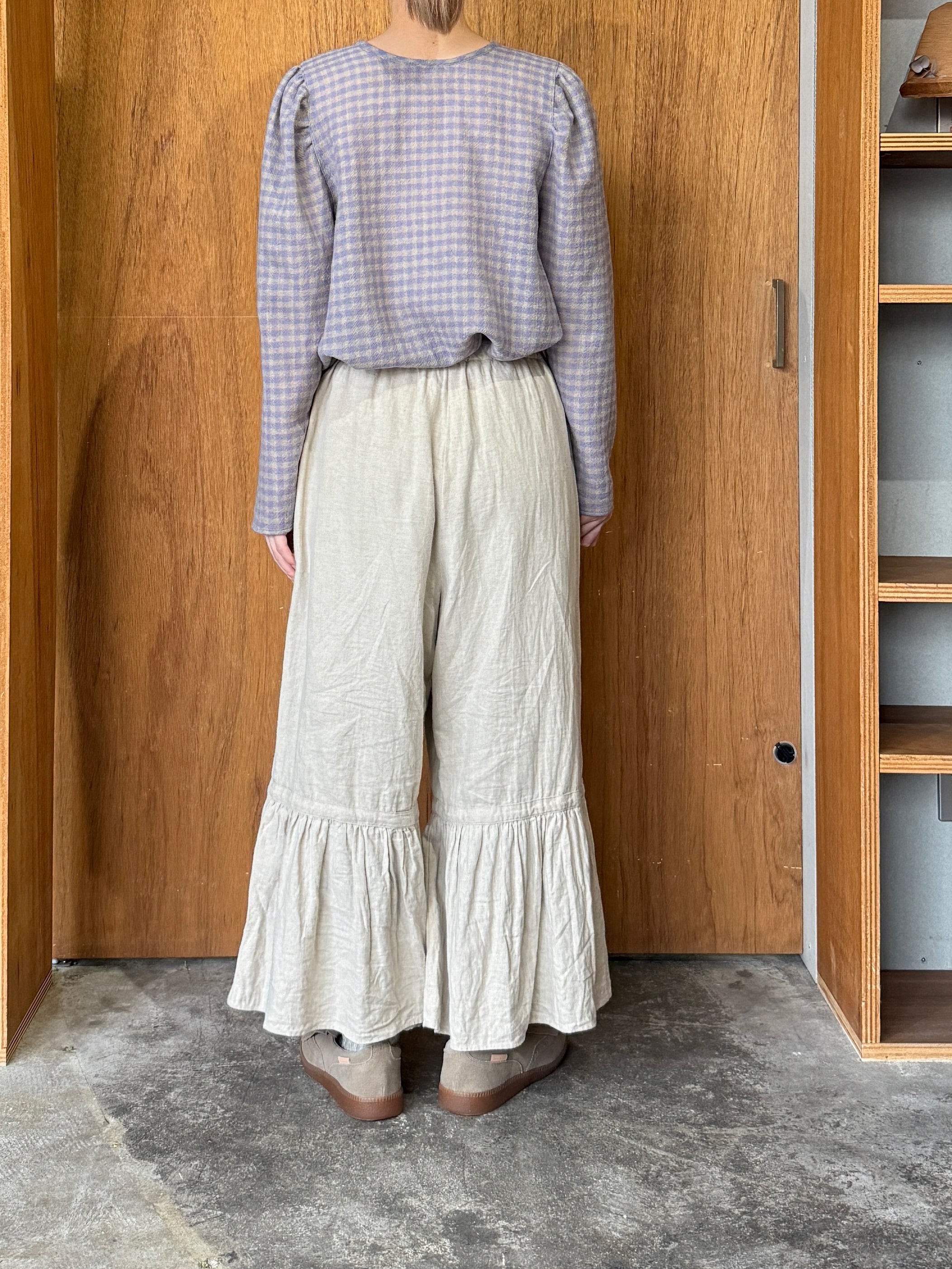 ROBE de PEAU / WOOL GAUZE CLASSIC BLOUSE (LAVENDER × BEIGE)