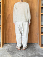 ROBE de PEAU / WOOL GAUZE CLASSIC BLOUSE (IVORY × BEIGE)