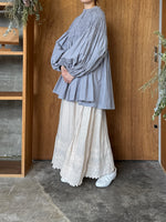 ROBE de PEAU / Circular Smocking Shirt (Smoke Sax)