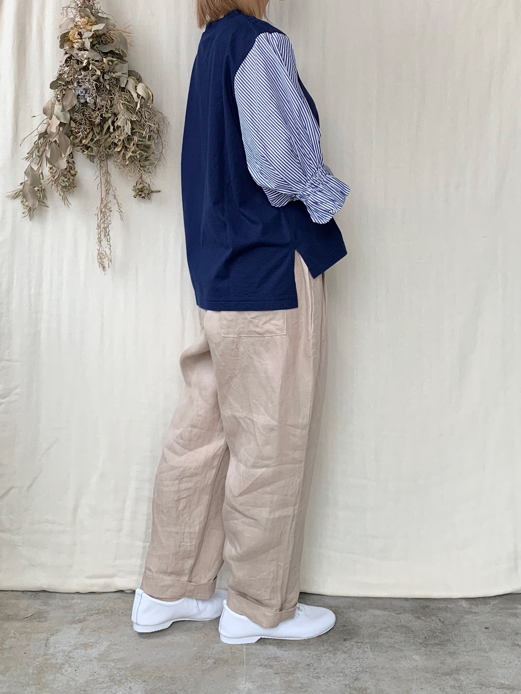 【SALE】UNIVERSAL SEVEN / クラシック天竺 タックギャザースリーブ（ネイビー×ストライプ）