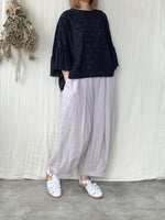 qiri / trees embroidery frill blouse (チャコール)