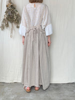 qiri / trees embroidery frill blouse (シロ)