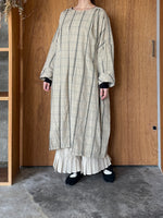 GASA*/  形跡 Traces ワイドワンピース (beige check)