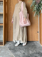 suzuki takayuki × ams, / cylinder tote bag (cloudy coral / ピンク)