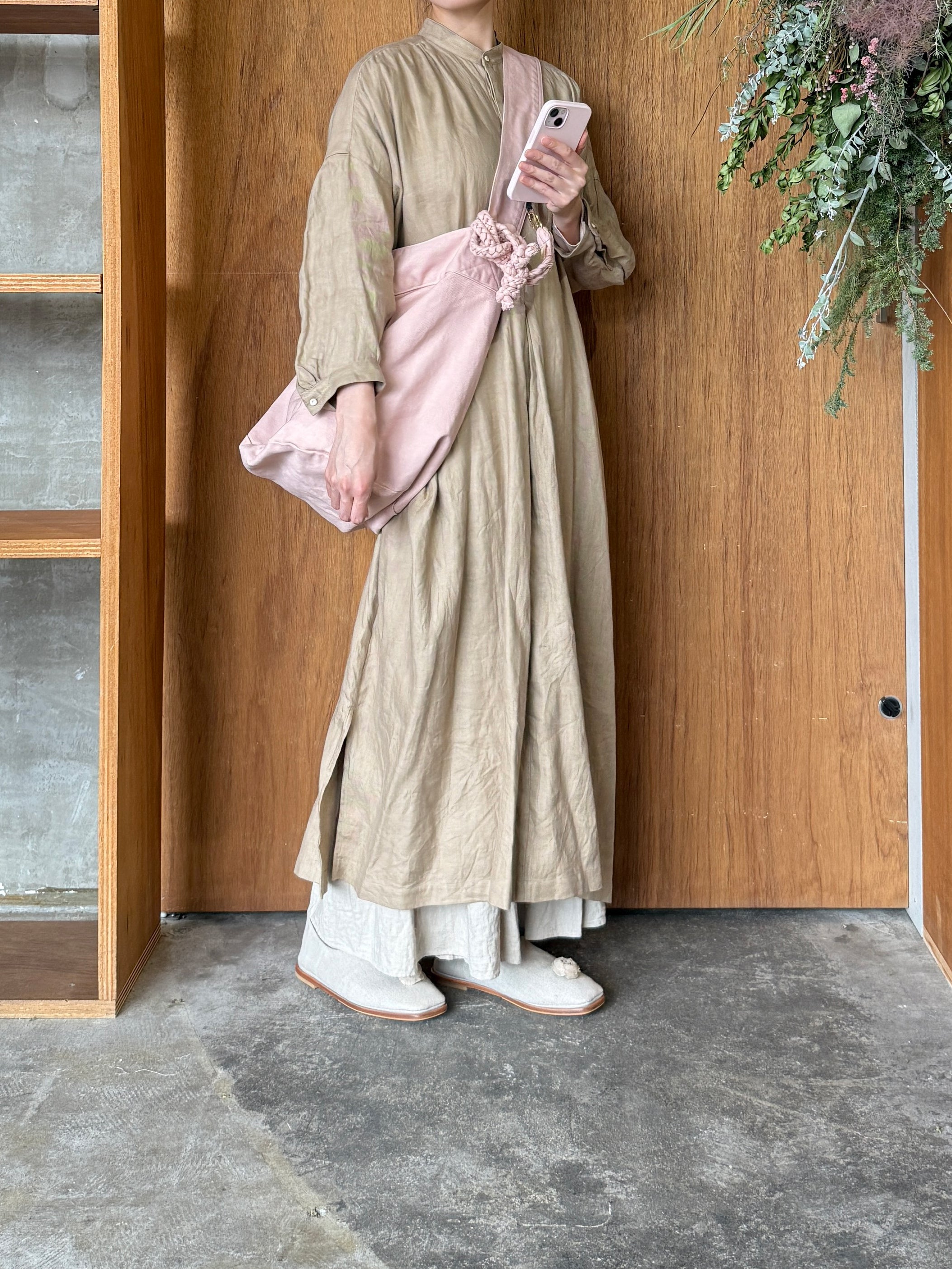 suzuki takayuki × ams, / cylinder tote bag (cloudy coral / ピンク)