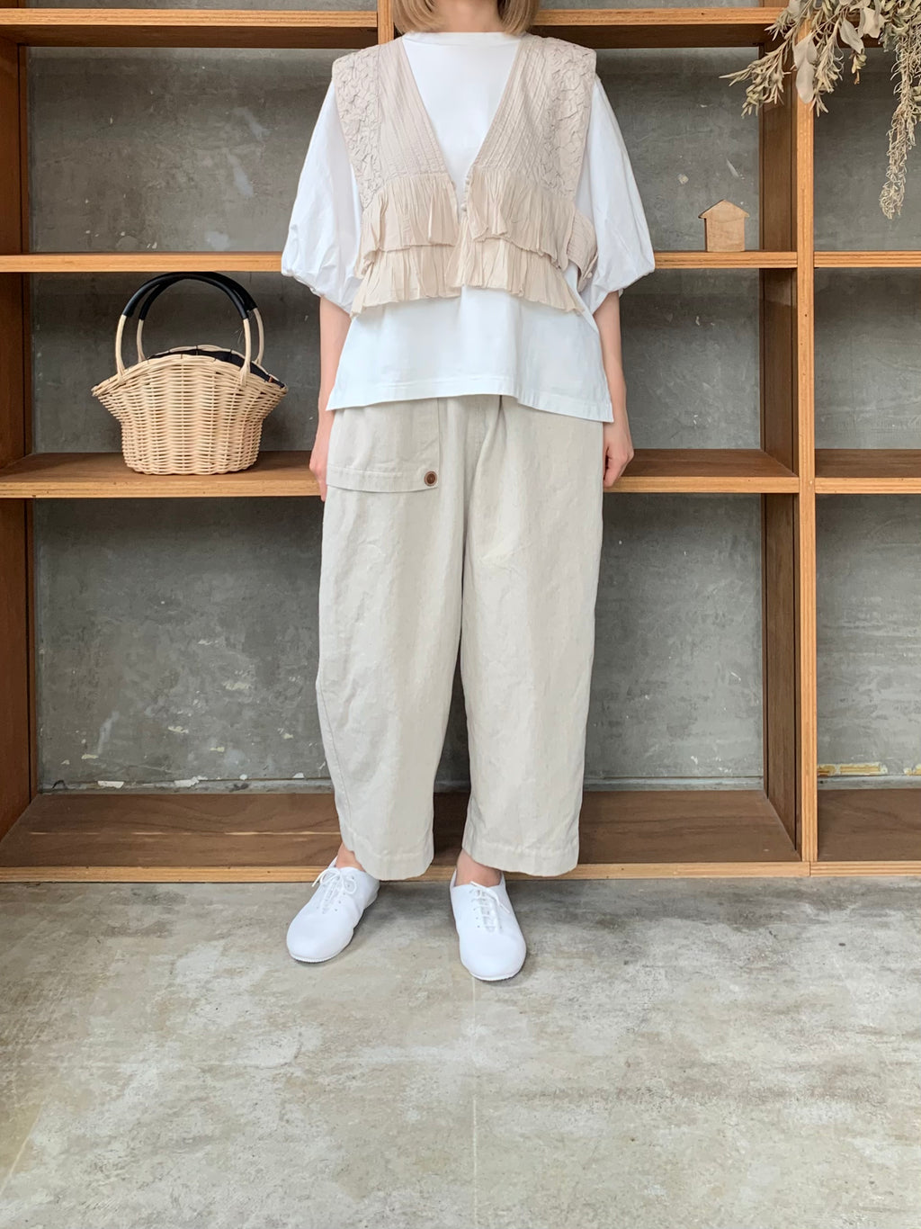 【SALE】tumugu / リネンキャンバス パンツ（KINARI）