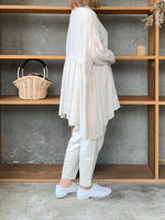 suzuki takayuki / chinese knot blouse（ivory）