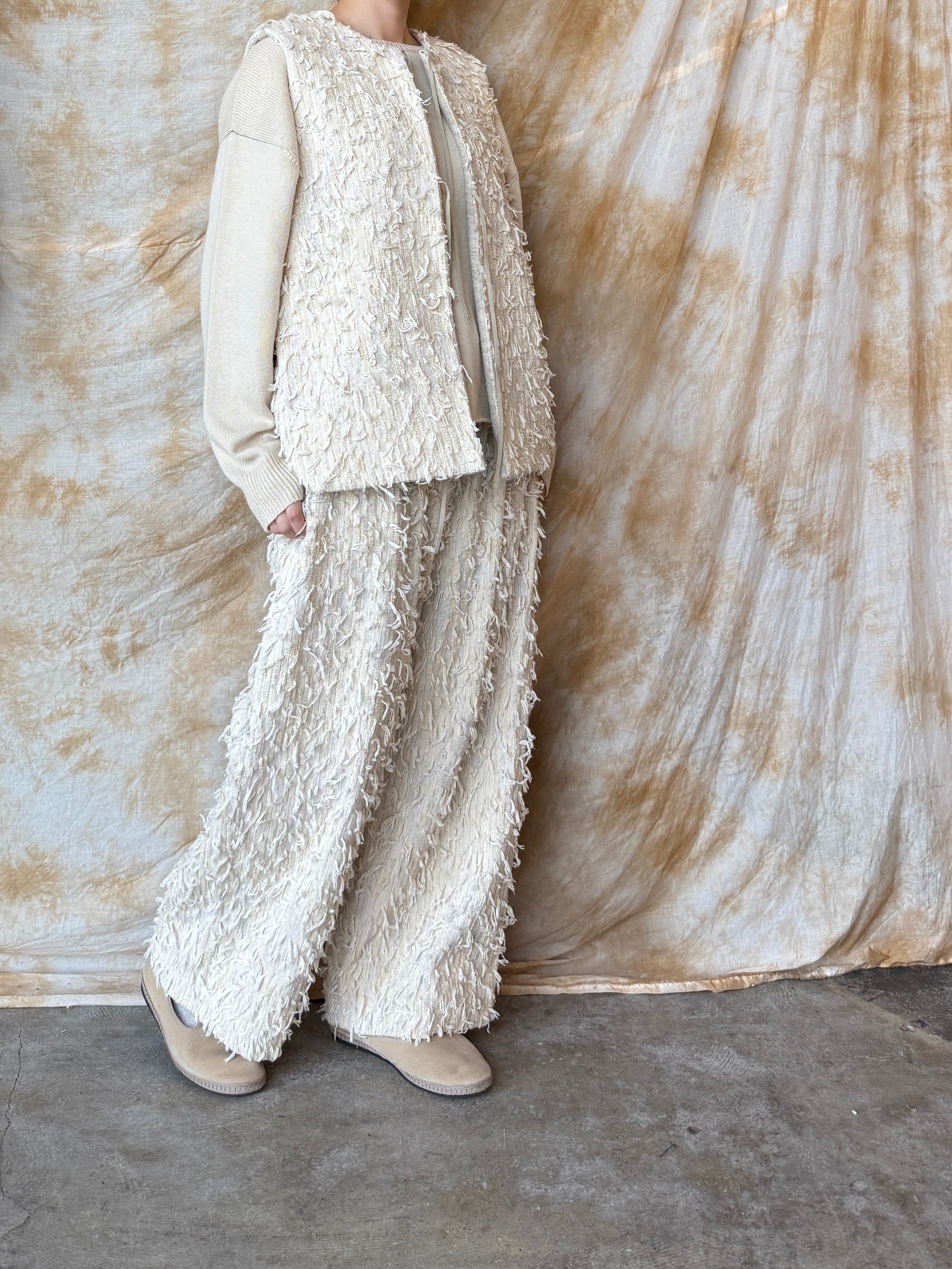 qiri / mineral reversible vest (ライベージュ)