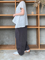Vlas Blomme / Work Linen Cotton ワイドダーツパンツ(Charcoal)