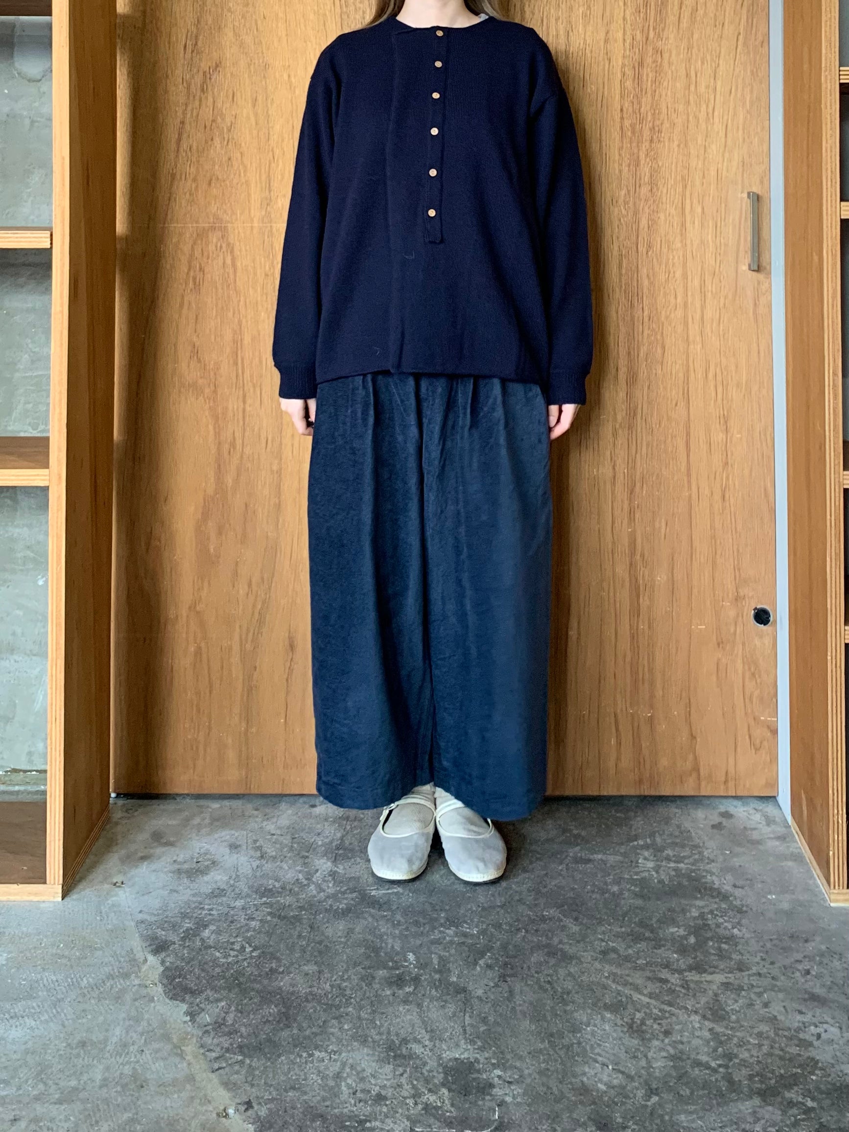 Vlas Blomme / French Merino Wool 前開きラップカーディガン