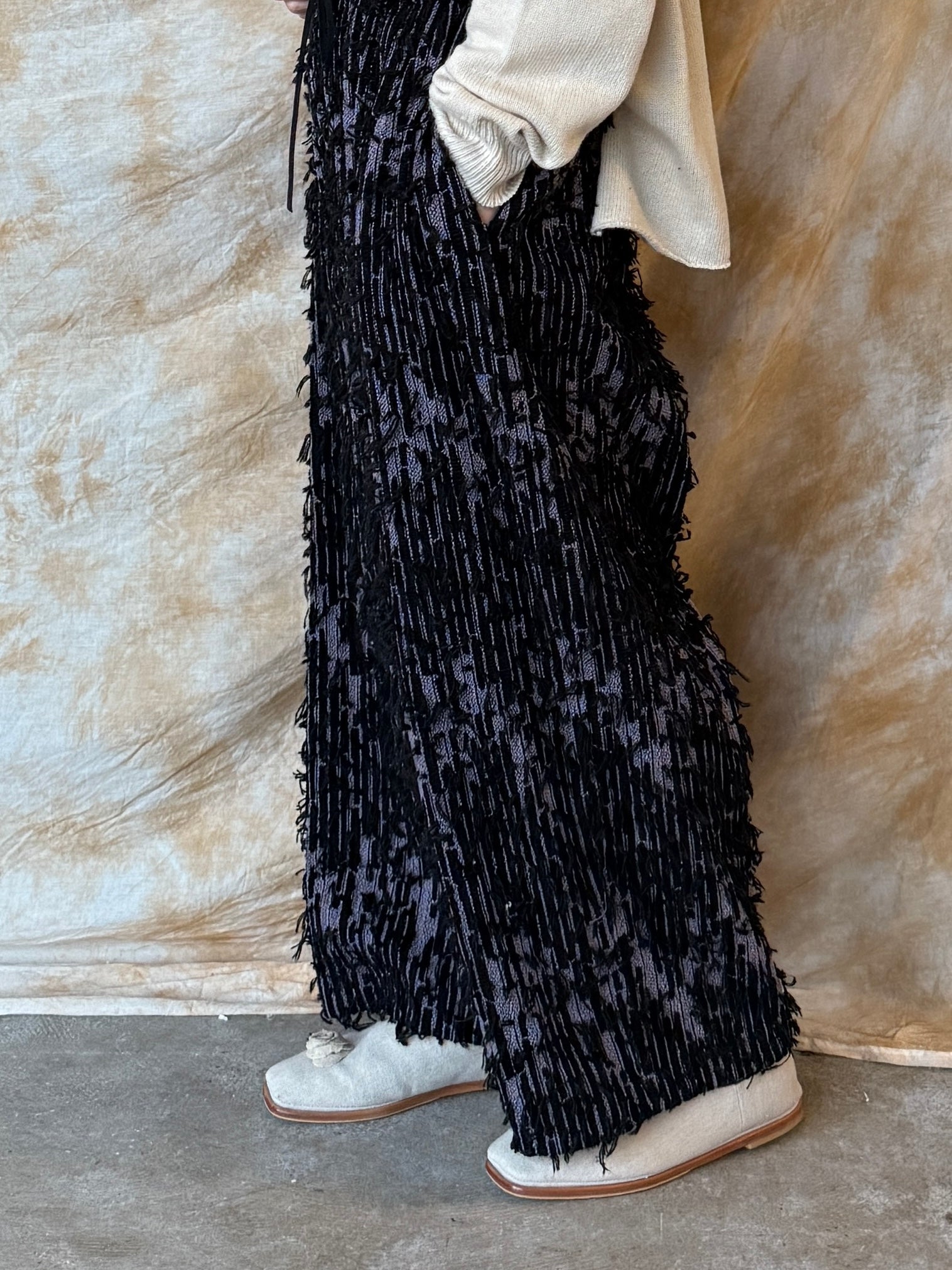 qiri / mineral gather wide pants (クロ)