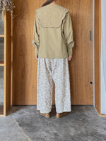 qiri / serene arabesque jacquard gather pants (ecru)