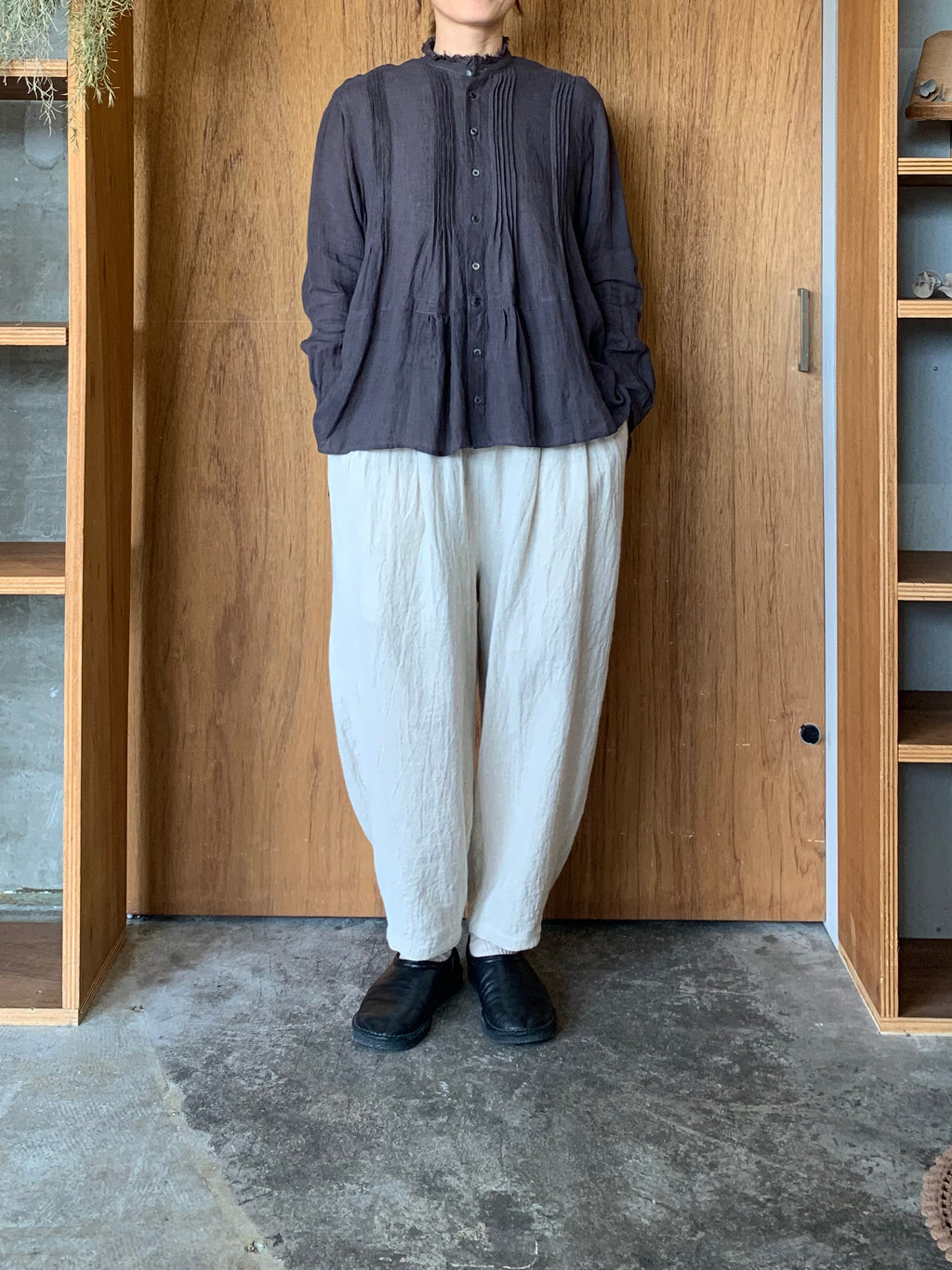 suzuki takayuki / farmer’s wide pants（papyrus）