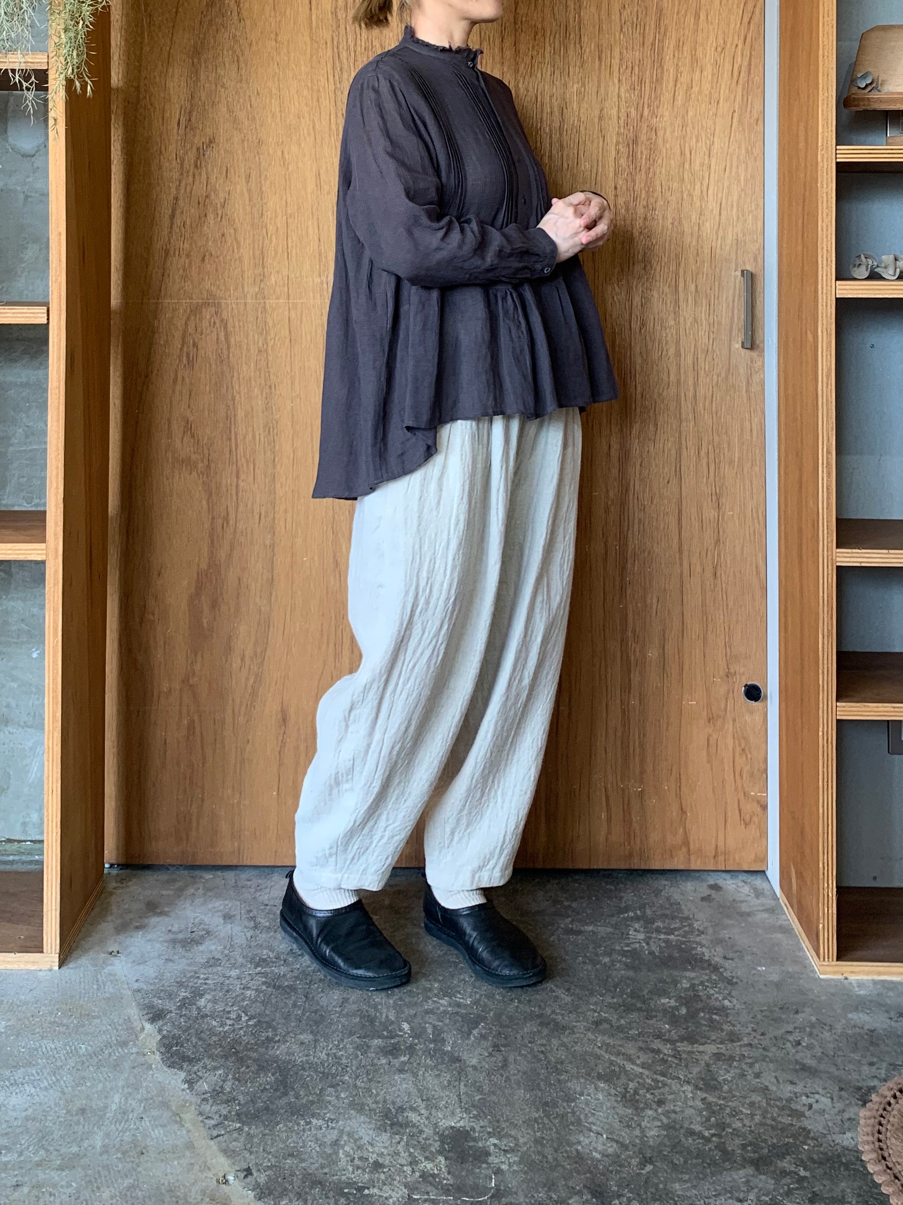 suzuki takayuki / farmer’s wide pants（papyrus）