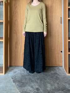 IKKUNA / long-sleeve t-shirt（fennel seed）