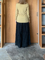 IKKUNA / long-sleeve t-shirt（fennel seed）