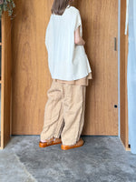 tumugu / ソリトリネン×コットンリネンボイルガーゼ ラップスカート付パンツ（CAMEL）