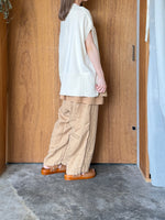 tumugu / ソリトリネン×コットンリネンボイルガーゼ ラップスカート付パンツ（CAMEL）