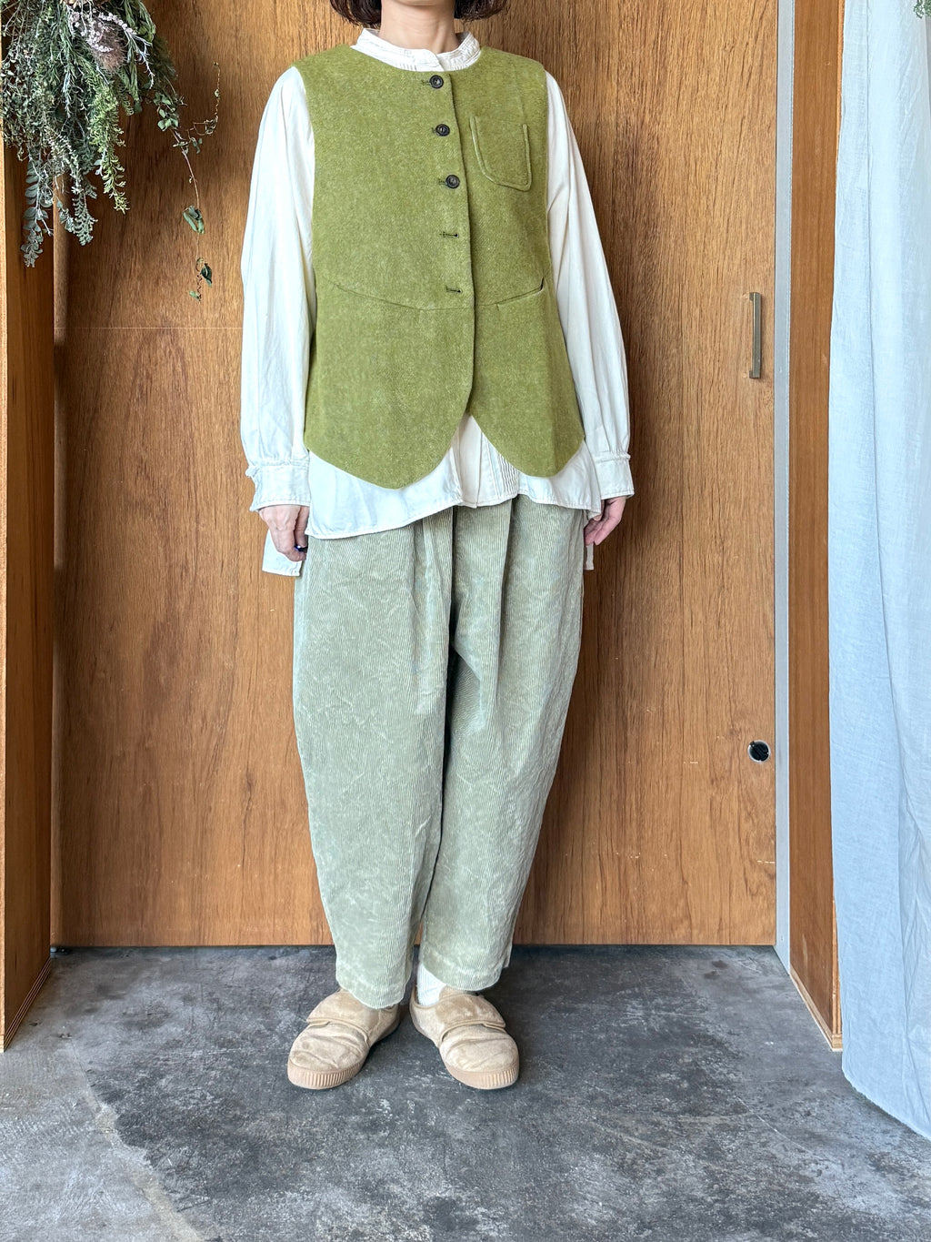 tumugu / エコウールモッサ ベスト（OLIVE）