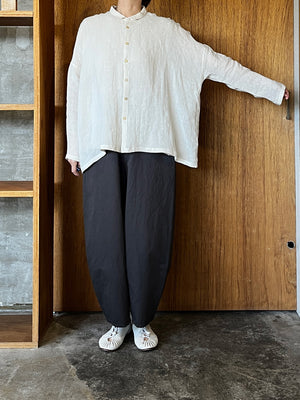 Vlas Blomme / Washed Light Linen ワイドシャツ (L.Beige)