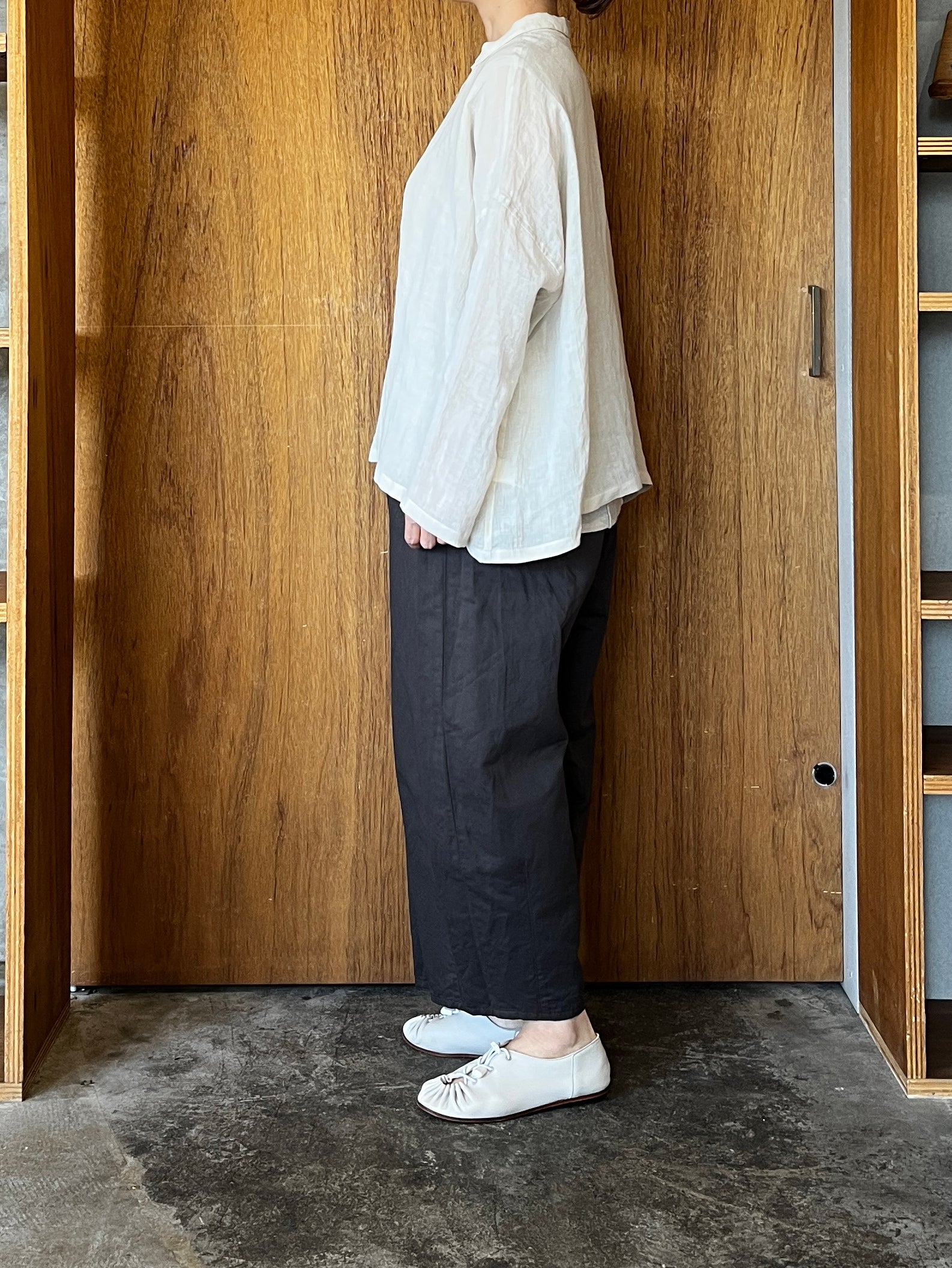 Vlas Blomme / Washed Light Linen ワイドシャツ (L.Beige)
