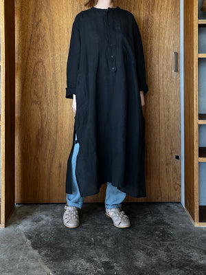Vlas Blomme / Washed Light Linen カフタンロングシャツ (D.Charcoal)