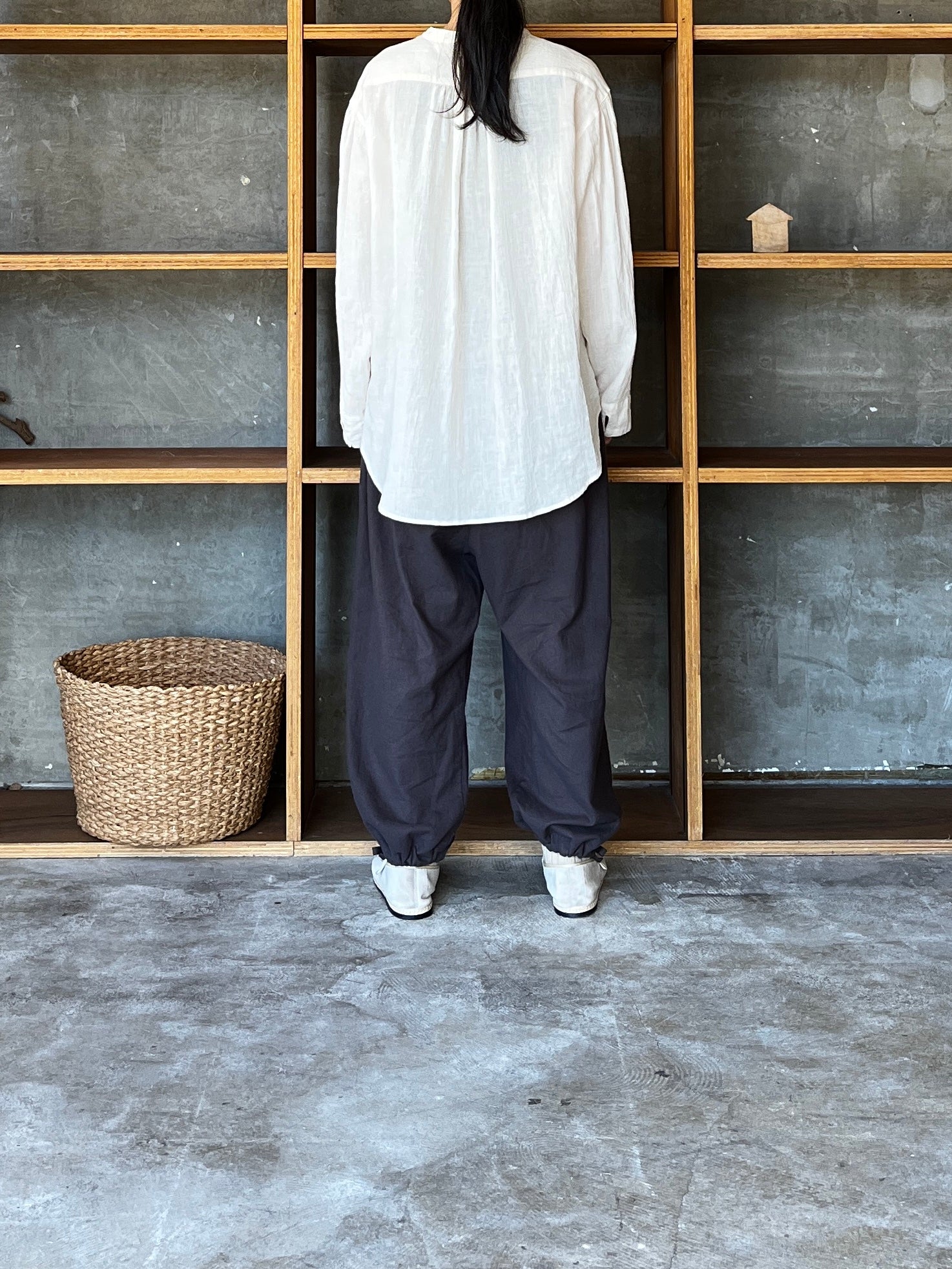 IKKUNA / saruel easy pants Ⅱ