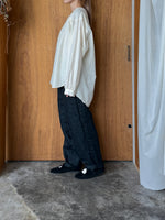 Vlas Blomme / Cotton Hemp High Count ピンタックプルオーバー (Écru)