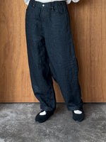Vlas Blomme / KL Denim テーパードパンツ (Black)